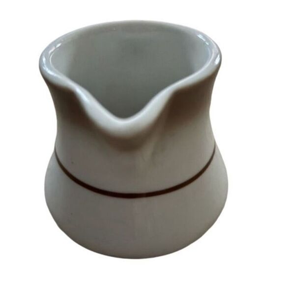 Jackson China Joseph S. Karp & Bros. Altoona Creamer - Picture 2 of 7